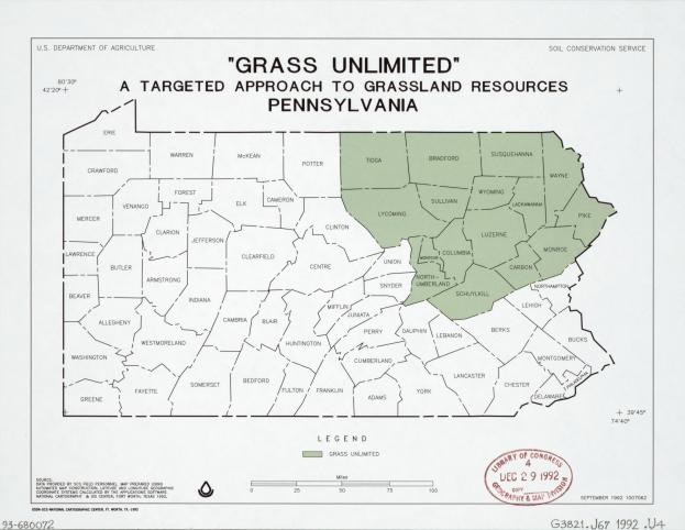 Ein Plakat mit der Aufschrift "Grass Unlimited: Ein zielgerichteter Ansatz für Graslandressourcen" mit einer Karte von Pennsylvania in Grünschattierungen und fetter schwarzer Schrift.