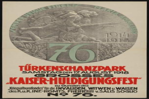 Ein gerahmtes Plakat zum 70. Jahrestag des Kaiser-Huldigungsfestes in Berlin, Deutschland, das eine Gruppe von Menschen in der Mitte zeigt, umgeben von Text und Zahlen.