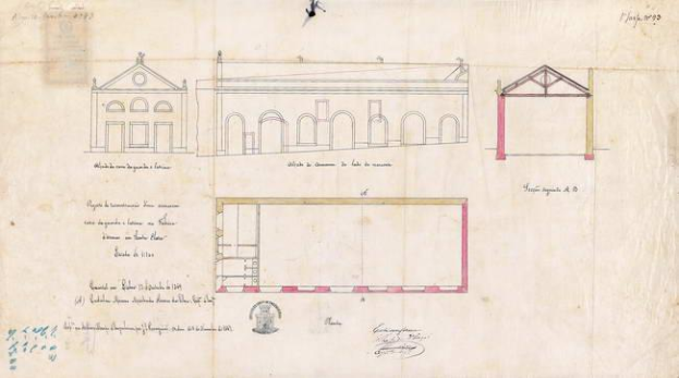 Ein detaillierter architektonischer Grundriss eines mehrfenstrigen Gebäudes, das mutmaßlich ein Bauplan für eine neue Schule in London ist, mit umfassenden Layoutdetails und Textanmerkungen.