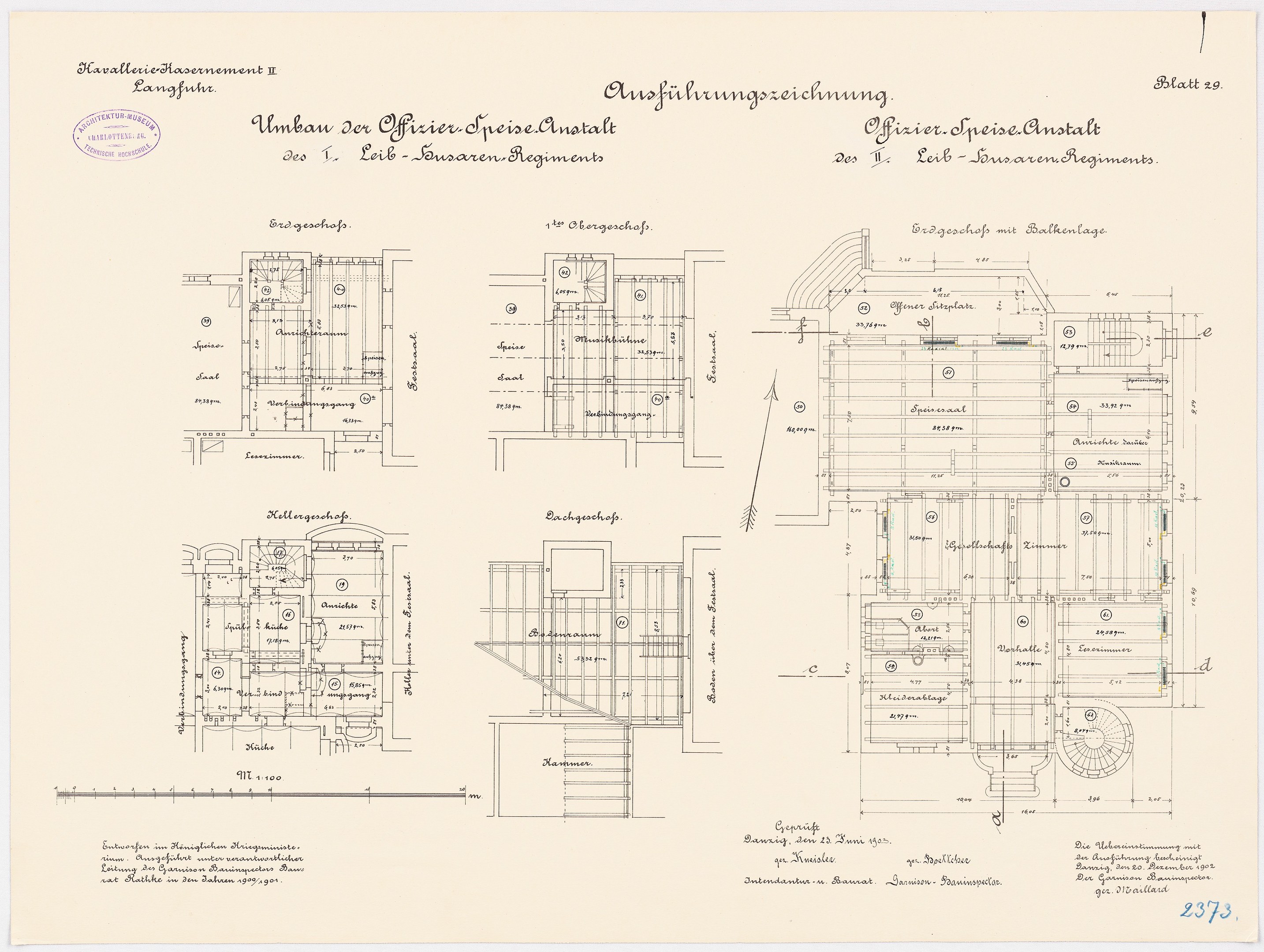 Schwarz-weißer Grundriss des ehemaligen Bundeskanzleramtes mit detaillierter Architekturplanung und Anmerkungen.